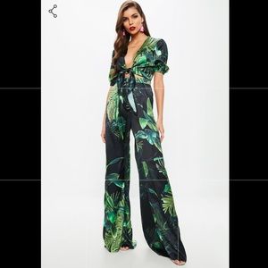 Misguided Tall Floral Set